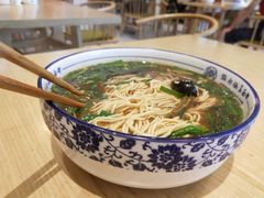 -镇南锅盖面馆(解放路店)