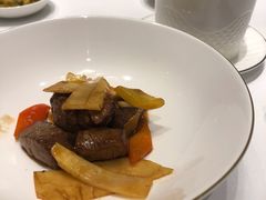 黑蒜浇汁牛肋肉-Yan Ting 宴庭中餐厅(上海静安瑞吉酒店)