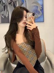 -AYO SALON