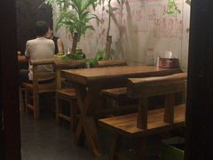 大堂-万记麻辣烫国展总店
