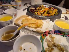 -小鱼小牛·鱼牛干锅·脆鱼火锅(世欧广场店)