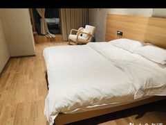 -闲隅江景艺术酒店(解放碑洪崖洞总店)