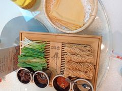 煎饼卷大葱-村长家的疙瘩汤(沌口店)