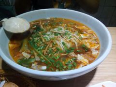 -味绝西面