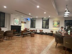 大堂-星巴克臻选(广州沙面店)