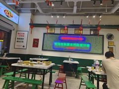 -晓彭肥肠鸡·泡椒鸡火锅(水木天地店)