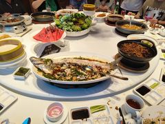 -贝勒爷·酥不腻烤鸭