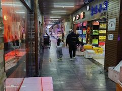 -中环花鸟鱼虫市场