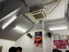 -威邵鸡煲(西华路总店)