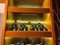 -泰·菩提树下[泰式按摩x精油SPAx肩颈头疗](新景店)