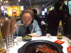 -钢管厂歆瑞源油卤串串香(春熙路太古里店)