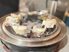 -围炉肉舍丹东海鲜烤肉·烤活鳗(步行街店)