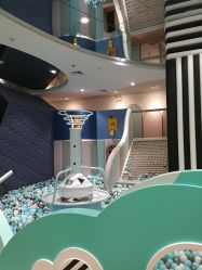 -meland club亲子乐园(重庆万象城店)