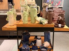 -星巴克臻选(南京金茂览秀城店)