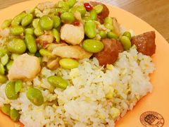 -同济大学本部学苑饮食广场