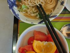 -岷山饭店-芝芝自助餐厅