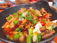 干锅肥肠-琥珀老六龙虾(四里河店)