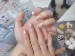 -兔兔妹款式美甲美睫