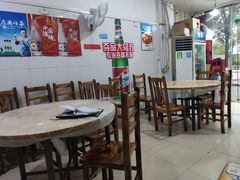 大堂-重庆椒麻鱼·川味江湖菜