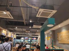 大堂-木屋烧烤(岗顶二店)