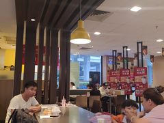 大堂-麦当劳(永泰得来速店)