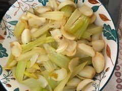 -鲸育宝宝月嫂(徐汇店)