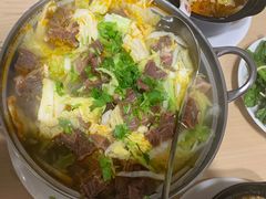 -闫家驴肉老店(华电一校店)