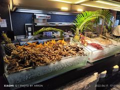 自助取餐区-唐拉雅秀酒店-西锦汇空中BBQ·思创餐厅