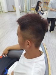 点击看大图 -辛格·潮沙龙