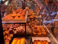 -巴黎贝甜(大宁国际商业广场店)