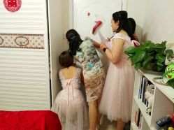 -朵拉定制美妆美甲