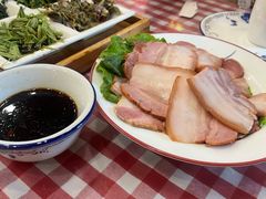 柴沟堡熏肉-王村姑老土炕莜面村(桥东店)
