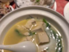 -渝信川菜 · 川味家常菜(长安店)