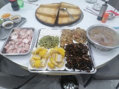 -老渔翁笨锅炖(迎宾路总店)