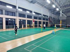 -莱茵体育生活馆