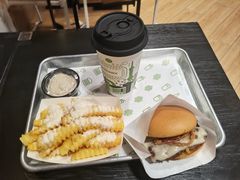 白松露风味汉堡-Shake Shack(西单大悦城店)