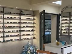 -潘多拉眼镜·蔡司依视路明月(潘家园店)