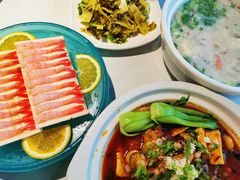 麻辣海鲜全家福-海东头·疙瘩汤(万达四楼店)