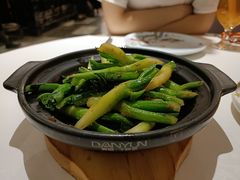 -维园悦谱·海派家常菜(乌鲁木齐南路店)