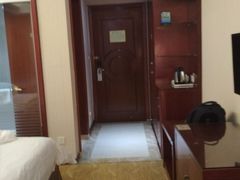 -维也纳酒店(广州京溪南方医院同和地铁站店)