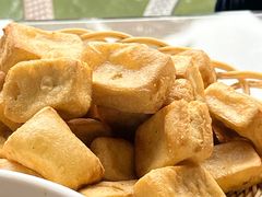 -湖泉水云间餐厅·弥勒地道菜(B座店)