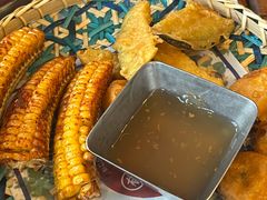 -包整·丝娃娃(一览甲秀楼风景店)