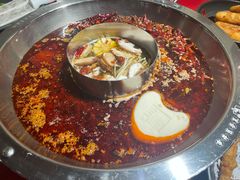 -谭鸭血老火锅(万象九宜城店)