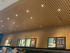 -星巴克(金华东阳银泰城店)