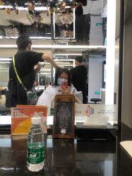 -TONI&GUY