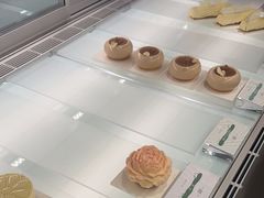 -潮一不贰·法式甜品·生日蛋糕·西式简餐(外滩店)