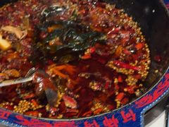 -何师傅美蛙鱼头(汉街店)