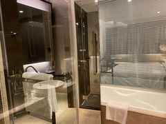 -上海龙之梦万丽酒店