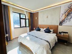 -喀纳斯鸿福生态度假酒店