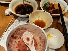 -诚铭记·虾仁汤包·成都小吃(融创店)